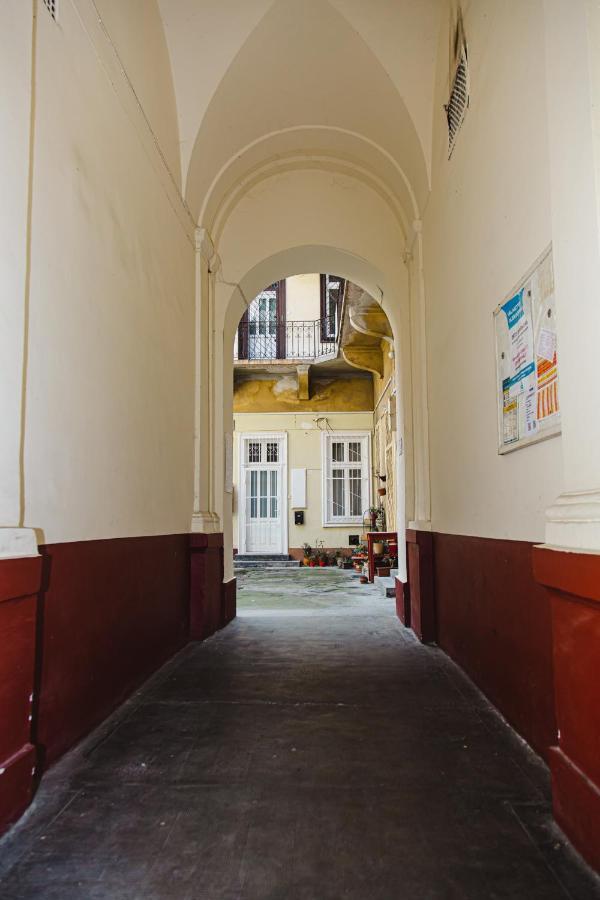 Old Town Apartman Budapest Eksteriør billede